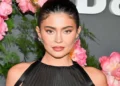 Comment Kylie Jenner a Transformé l&rsquo;Industrie de la Beauté : Le Secret de son Empire Millionnaire Révélé