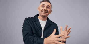 Découvrez Comment Gary Vaynerchuk Révolutionne le Monde des Affaires avec sa Stratégie Puissante