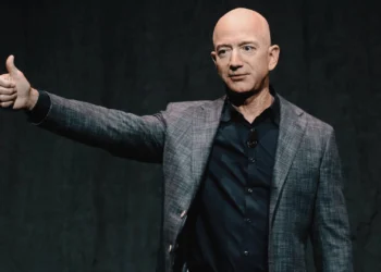 Jeff Bezos : L&rsquo;Architecte du Succès d&rsquo;Amazon