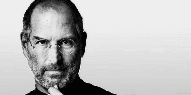 Bannière+photo+steve+jobs+présention+de+l'entrepreneur