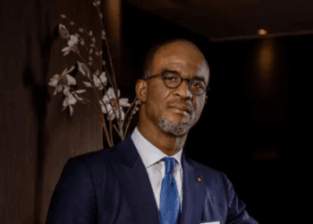 Stanilas+ZEZE+entrepreneuràsuccès+