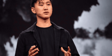 Découvrez Comment Alexandr Wang a Révolutionné l&rsquo;IA et Bâti un Empire à 7 Milliards