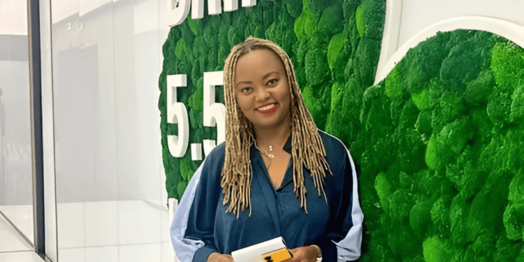 7 Secrets Révolutionnaires de l’Investissement en Afrique : Le Guide d’Edith Brou Bleu